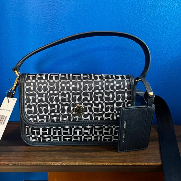 Crossbody Tommy Hilfiger - Picture 3 of 8